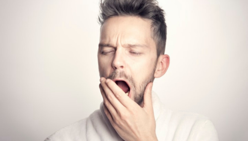 Low Energy All Day: Simple Daily Habits That Quietly Drain Your Body